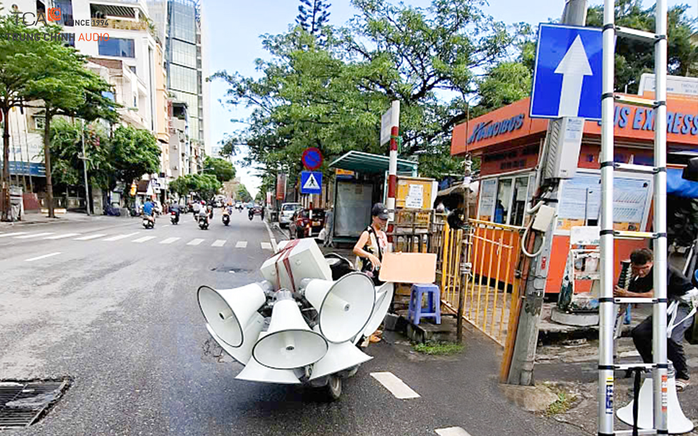 Lắp đặt loa TOA TC- 631