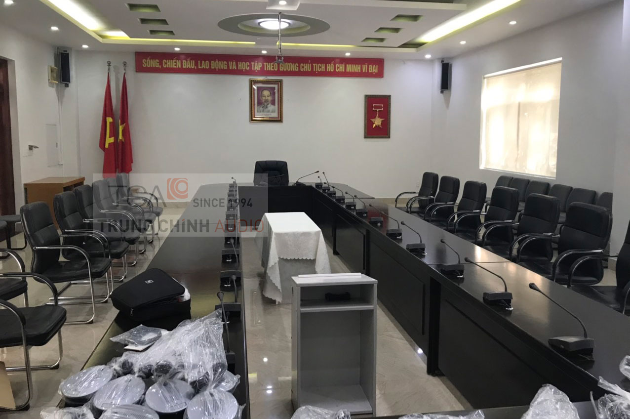 Âm thanh TOA TS-780, loa hội thảo TOA TZ-406 cho Bộ Quốc Phòng